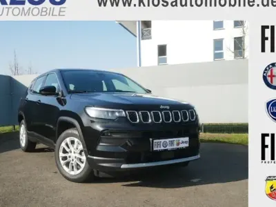 Usata Jeep Compass Altitude 130 CV (95 kW) 2024 Nero SUV