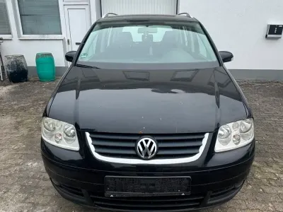 Gebraucht VW Touran 102 PS (75 kW) 2006 Schwarz Van / Kleinbus