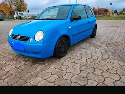 Blau Gebraucht 2002 VW Lupo Kleinwagen | 750 €