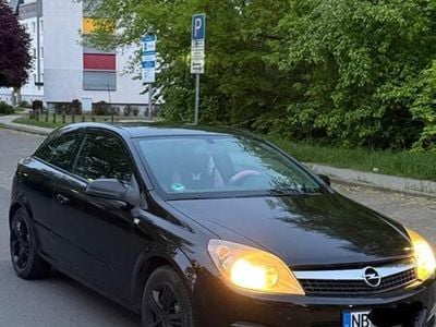 Opel Astra GTC