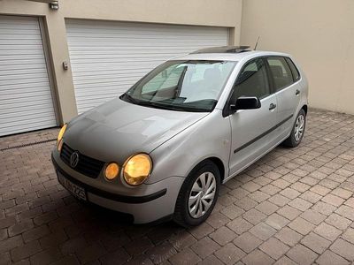 Gebraucht VW Polo 55 PS (40 kW) 2002 Grau Kleinwagen