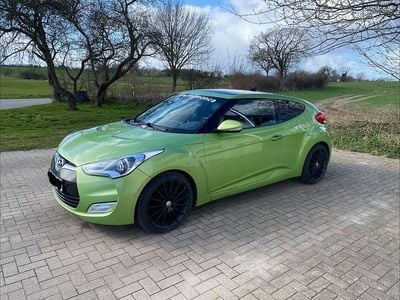 Usata Hyundai Veloster 140 CV (102 kW) 2011 Verde Utilitaria