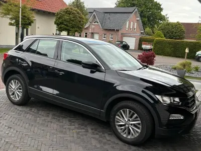 Gebraucht VW T-Roc 116 PS (85 kW) 2018 Schwarz SUV