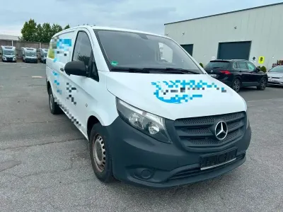 Gebraucht Mercedes Vito 114 PS (83 kW) 2017 Weiß Van