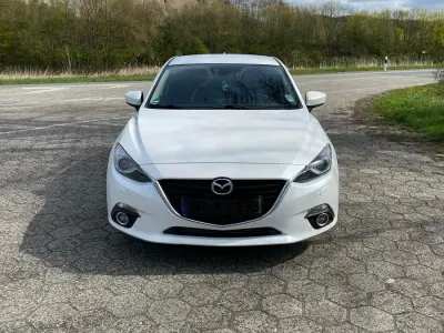 Gebraucht Mazda 3 150 PS (110 kW) 2014 Weiß Limousine