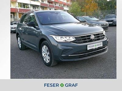 Andere farbe Gebraucht 2024 VW Tiguan Move SUV | 32.950 € (Etwas zu teuer)