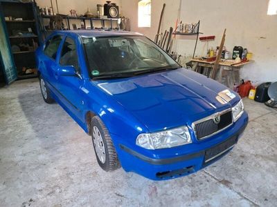 gebraucht Skoda Octavia Tour 1,6 Benzin