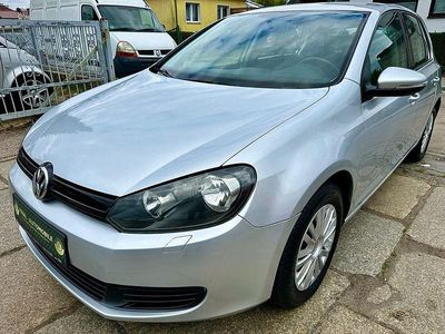 Gebraucht VW Golf VI Trendline 105 PS (77 kW) 2010 Silber Kleinwagen