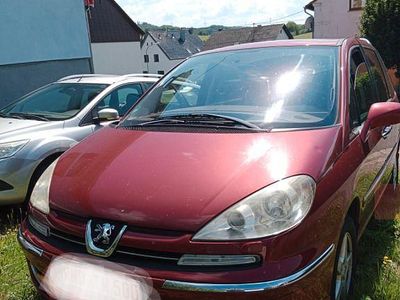 Peugeot 807
