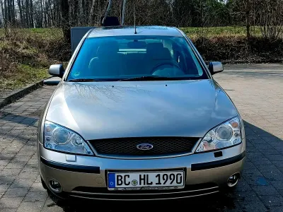 Używany Ford Mondeo 130 KM (95 kW) 2002 Sedan/Limuzyna