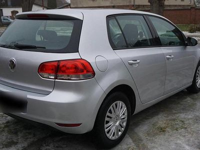 Gebraucht VW Golf VI 86 PS (63 kW) 2011 Silber Kleinwagen