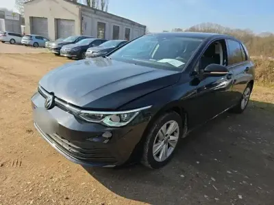 Brugt VW Golf VIII Life 131 HK (96 kW) 2023 Sort Sedan