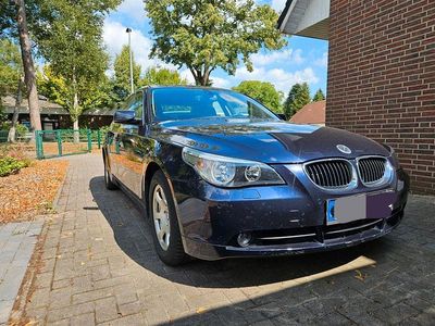 BMW 523