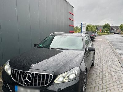 Mercedes E220