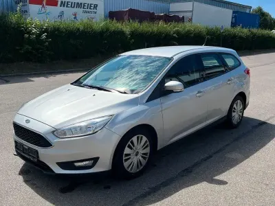 Gebraucht Ford Focus Business Edition 120 PS (88 kW) 2018 Silber Kombi