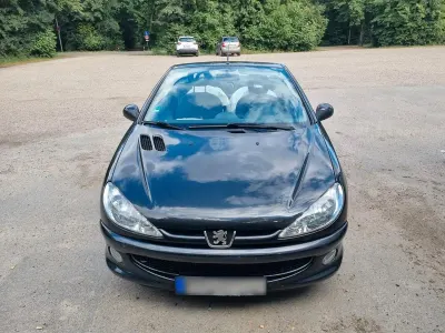 Gebraucht Peugeot 206 CC 109 PS (80 kW) 2004 Cabrio