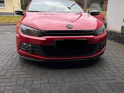 Gebraucht VW Scirocco 140 PS (102 kW) 2009 Rot Coupé