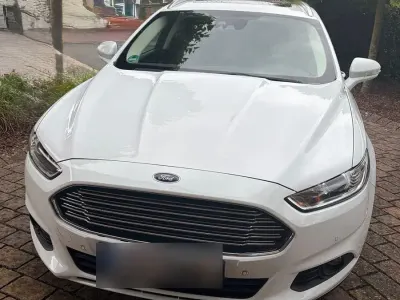 Gebraucht Ford Mondeo Trend 150 PS (110 kW) 2015 Weiß Kombi