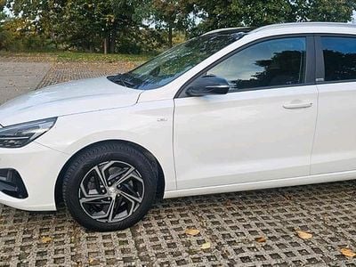 Gebraucht Hyundai i30 159 PS (116 kW) 2020 Weiß Kombi