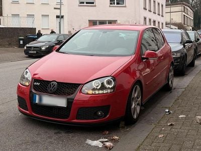 Rot Gebraucht 2006 VW Golf GTI Limousine | 3.500 € (Guter Preis)
