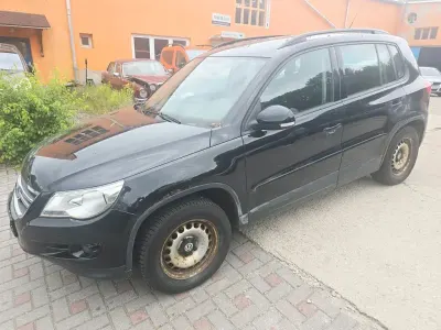 Gebraucht VW Tiguan Track & Field 140 PS (102 kW) 2009 Schwarz SUV