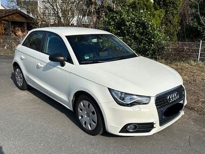 Gebraucht Audi A1 Sportback Ambition 105 PS (77 kW) 2013 Weiß Kleinwagen
