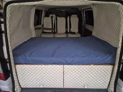 Weiß Gebraucht 2010 Mercedes Vito Van | 4.222 € (Fairer Preis)