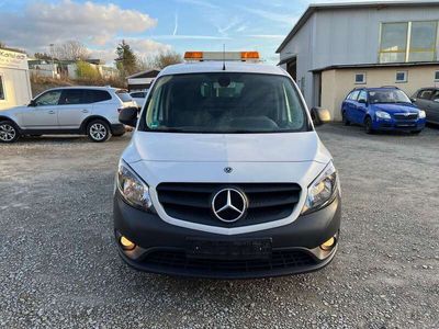 Mercedes Citan 109