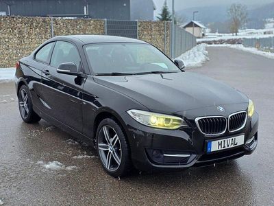 Schwarz Gebraucht 2014 BMW 220 Sport Line Coupé | 13.700 € (Fairer Preis)