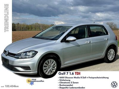 Gebraucht VW Golf VII Trendline 116 PS (85 kW) 2018 Silber Limousine