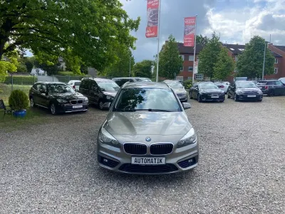 Gebraucht BMW 218 Sport Line 150 PS (110 kW) 2016 Silber Kombi