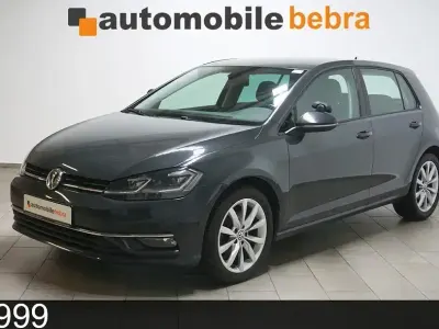 Gebraucht VW Golf VII Highline 150 PS (110 kW) 2018 Uranograu Limousine