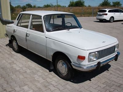 Weiß Gebraucht 1979 Wartburg 353 Limousine | 4.800 €