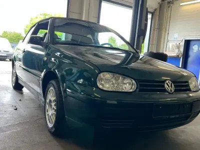 Gebraucht VW Golf Cabriolet 101 PS (74 kW) 1999 Grün Cabrio