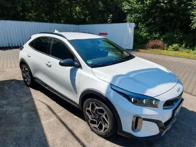 Używany Kia XCeed GT 204 KM (150 kW) 2022 Biały SUV
