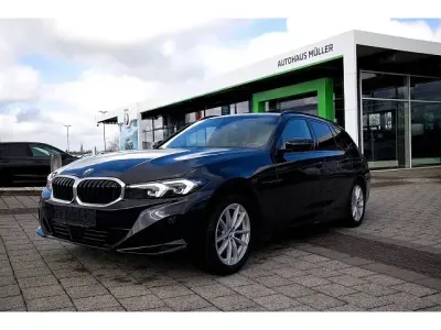 Gebraucht BMW 318 150 PS (110 kW) 2023 Schwarz Kombi
