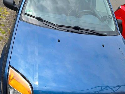 Blau Gebraucht 2006 Ford Fusion Kombi | 2.000 €