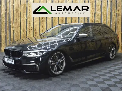 Gebraucht BMW 550 400 PS (294 kW) 2018 Black sapphire metallic Kombi