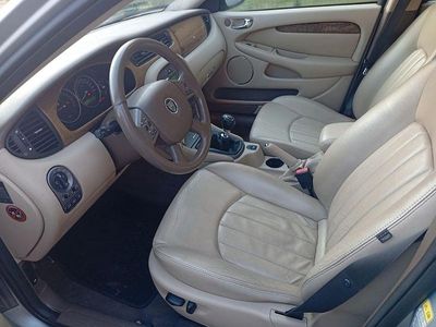 Jaguar X-type