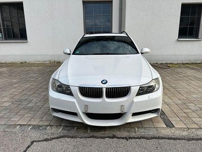 Usado BMW 335 Performance 306 HP (225 kW) 2007 Branco Carrinha