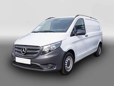 Gebraucht Mercedes Vito 102 PS (75 kW) 2023 Weiß Van