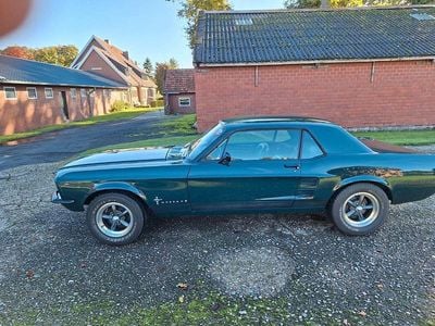 Usata Ford Mustang 203 CV (149 kW) 1967 Verde Coupé
