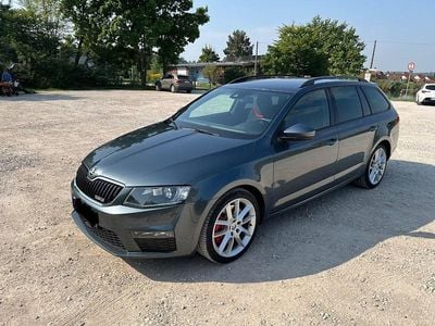 Gebraucht Skoda Octavia RS 184 PS (135 kW) 2015 Grau Kleinwagen
