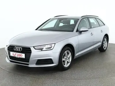 Używany Audi A4 Comfort 150 KM (110 kW) 2019 Srebrny Kombi