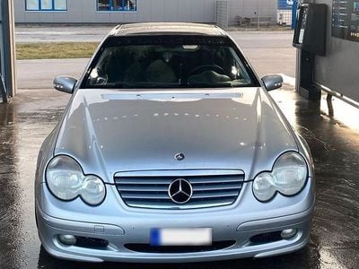 Second-hand Mercedes C230 230 CP (169 kW) 2003 Argintiu Coupe