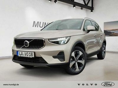 Gold Gebraucht 2023 Volvo XC40 Core SUV | 33.860 € (Fairer Preis)