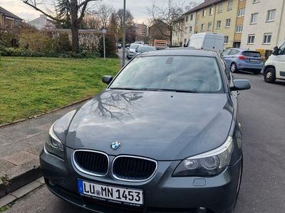 Gebraucht BMW 520 170 PS (125 kW) 2004 Grau Limousine