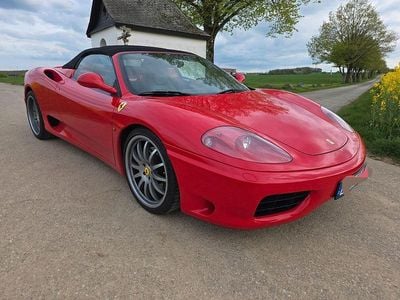 Usata Ferrari 360 400 CV (294 kW) 2003 Rosso Cabrio
