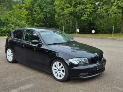 Gebraucht BMW 116 Performance 122 PS (89 kW) 2007 Schwarz Kleinwagen
