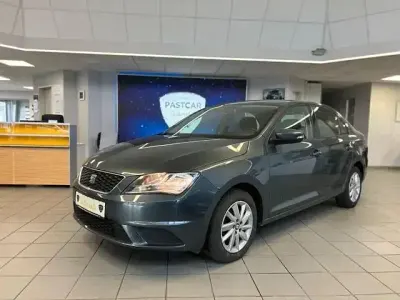 Gebraucht Seat Toledo Reference 95 PS (69 kW) 2018 Grau Kleinwagen